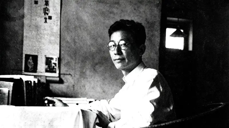 人文|老舍在济南创作长篇小说《离婚》前后