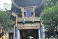 罗汉寺,自从拍摄了电影《疯狂的石头》后,名声大震。