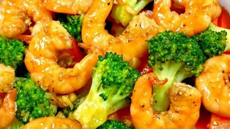 提供8道家常菜食谱,每一道都低卡又解馋,健康又美味