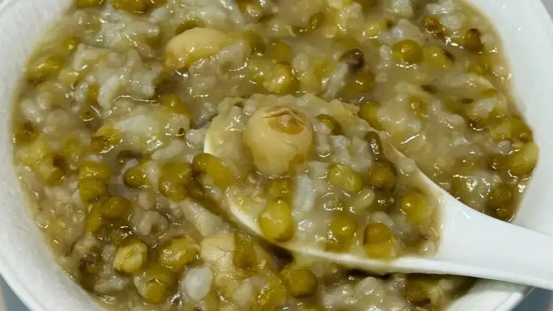 夏季降火食物排行榜,苦瓜才排第二!第1名家家都有,上火的人别错过