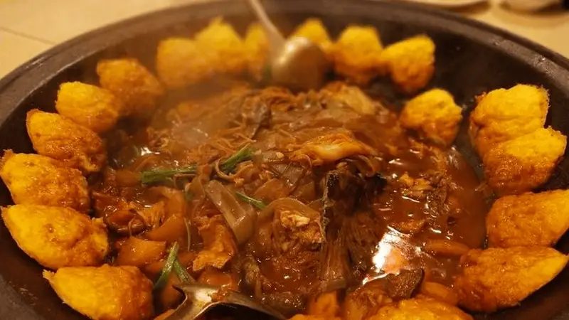 东北八大奇葩美食,本地人怎么吃也不够,外地人给钱都下不去嘴