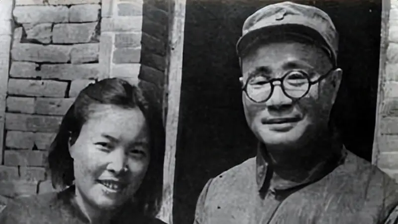 他被称为共军头号悍将,资历仅次于朱德,三子一女都是解放军少将
