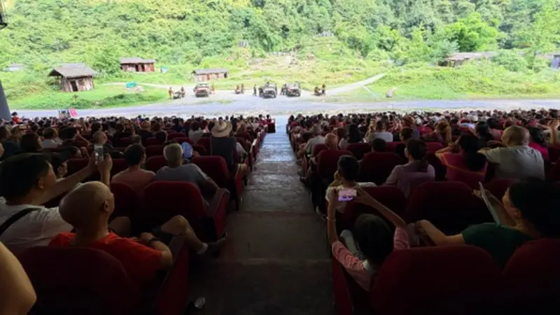 【板桥・旅居】千人共赏红色经典!实景演出专属惠民福利暖心上线
