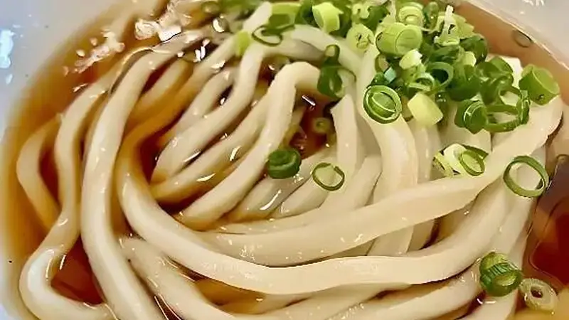 一人食·猪肉菜苔炒乌冬(传统乌冬面就是手擀切面)