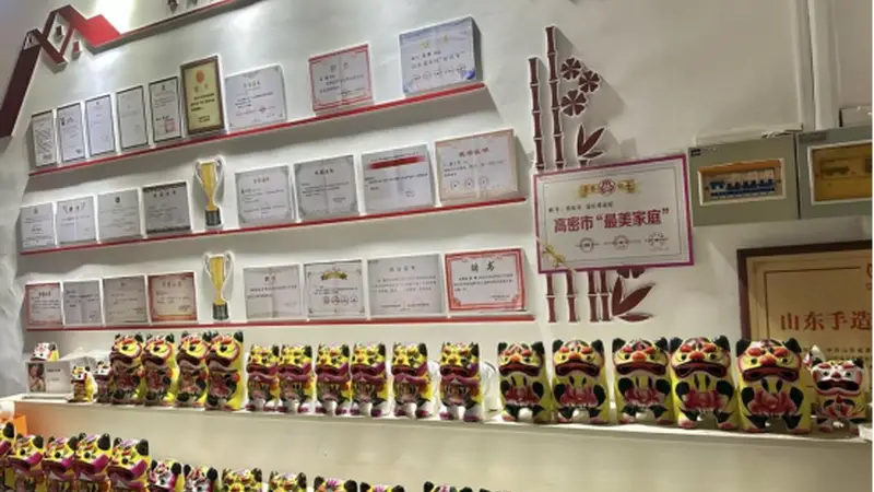 山东商务职业学院学子走进高密探访国家级非遗聂家庄泥塑