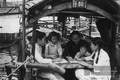 老照片：建国前广州的“疍民”，1954年周总理一句话改变了命运