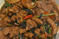 粤式家常紫苏焖鸭，辛香解腻，焖出鸭肉醇厚本味