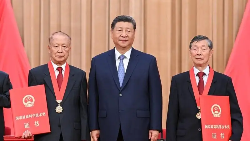 时政微观察丨多立新功!向着建成科技强国的目标坚定迈进