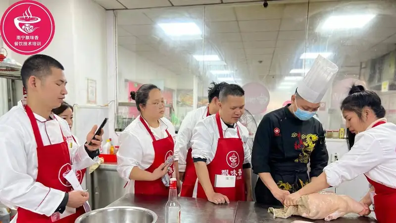 南宁飘味香烧鸭技术靠谱吗?广式烧鸭核心制作重点