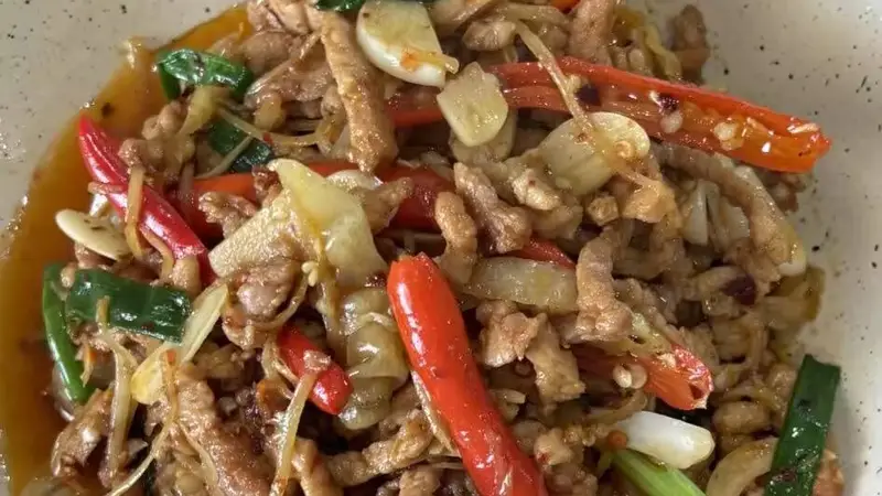 子姜肉丝:酸辣脆嫩,一口入魂的下饭神器