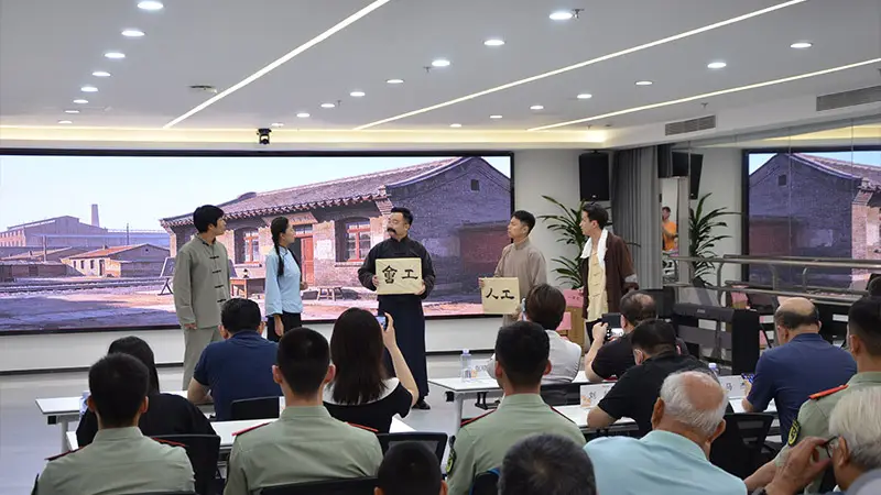 双拥主题原创剧《薪火小熔炉》首演