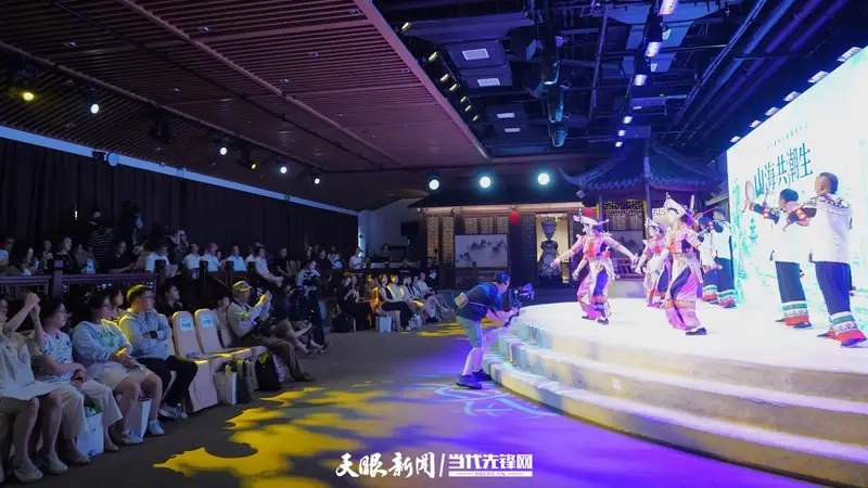 不卖山水卖生活,在上海豫园遇见多彩贵州