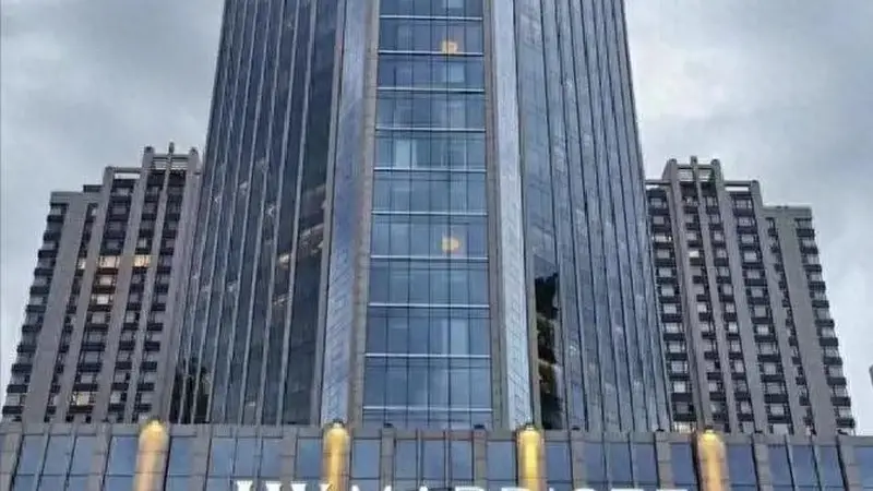 顶级富豪根本不会专程来兰州,不然全城为何找不到一家顶奢酒店