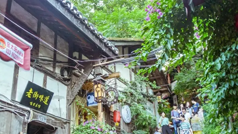 一城三世界,重庆为何会成为我国内部差异最大的城市?