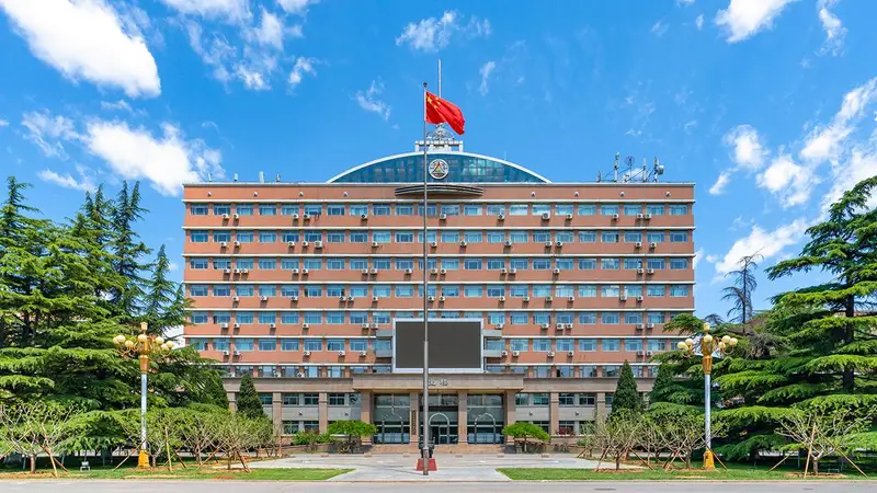 播音主持三个方向暂停招生，中传2027艺考政策重大调整