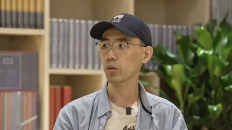 辞职上武当山，山上也是人间