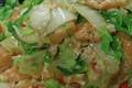 白菜焖油豆腐：鲜香浓郁 清甜爽口