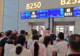 航班延误四小时，地勤人员发给旅客过期泡面，祥鹏航空：立即收回，每人补偿200元