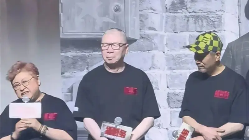 韩红为发表站台争议言论“走个面儿”致歉:我已泣不成声,诚恳道歉,即日起退出公益行业