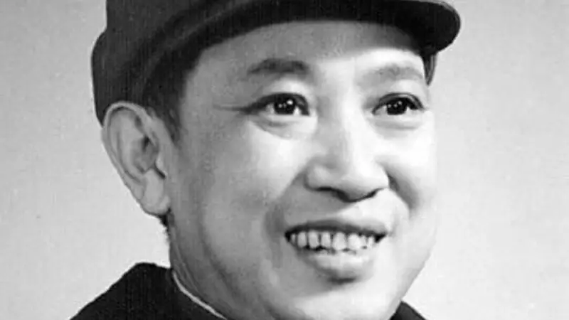 他曾任中办厅主任,揪斗过刘少奇、诬陷过朱德,晚年求康克清原谅