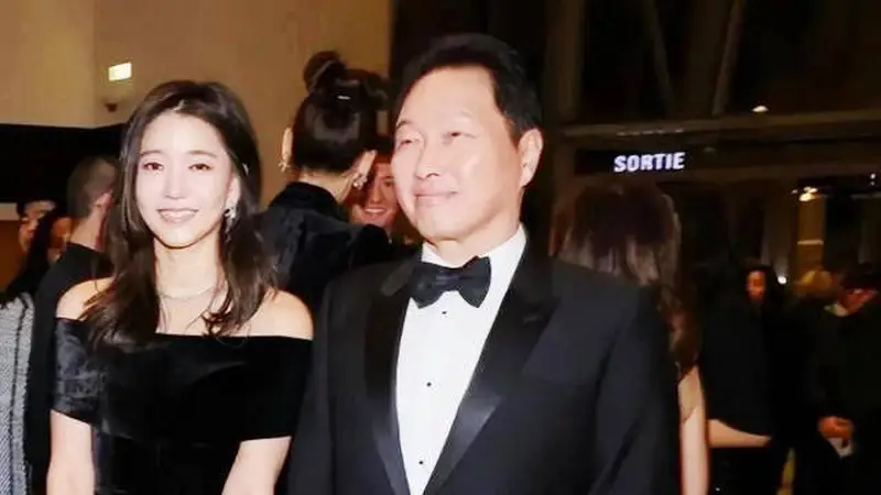 韩国SK二公主崔敏贞,北大毕业嫁军官为妈撑腰,有钱有才父却出轨