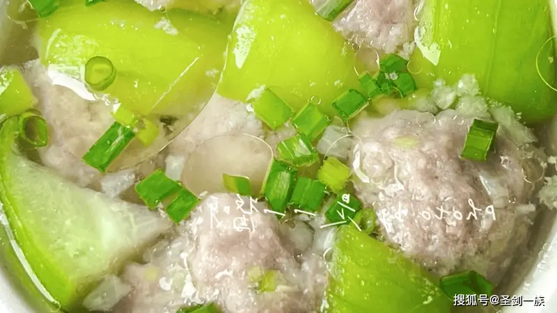 7月饭桌最该常备8样暖胃食材,肠胃舒服,三伏天也吃得香睡得稳