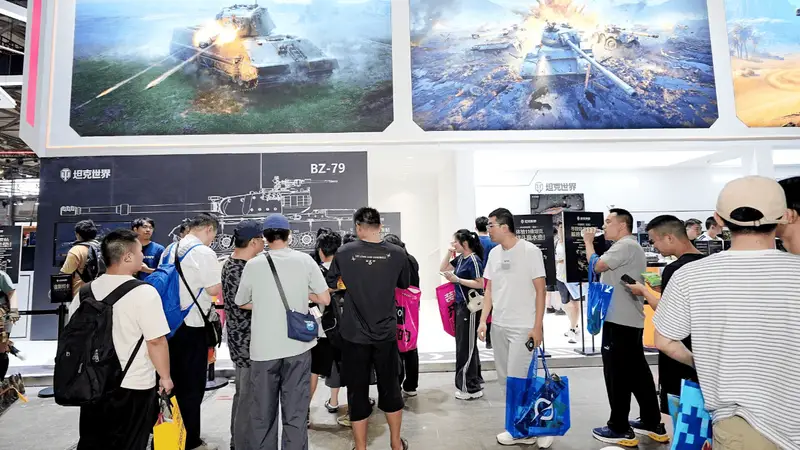 是什么周边,让坦克世界玩家说要玩一辈子游戏?揭秘CJ展台实况!
