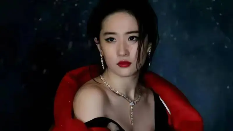 刘亦菲公布最新高级美感写真,将微胖的丰腴美感彻底展现