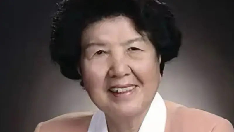 万绍芬同志逝世