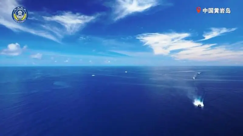 海空多视角！南部战区位黄岩岛联合演训最新画面来了