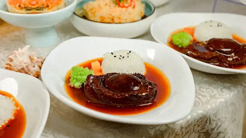 鲁浙名厨巅峰联袂!国宴级美食对话亮相青岛