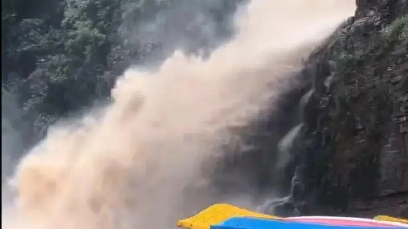 七下八上!免票期正逢主汛期!游山玩水更要注意安全!
